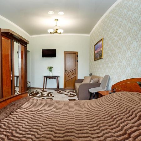 Апартаменти в Старому Місті Sweet House Камианец-Подилский Екстериор снимка